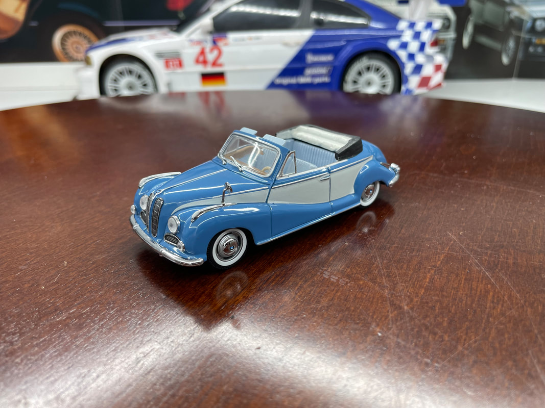 BMW 502 Cabrio, bleu acier - Echelle HO